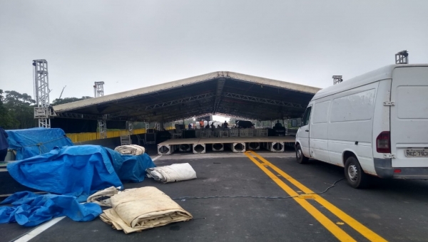 Inauguração da ponte do Madeira terá tenda, palanque para Bolsonaro e cadeiras para 300 convidados selecionados